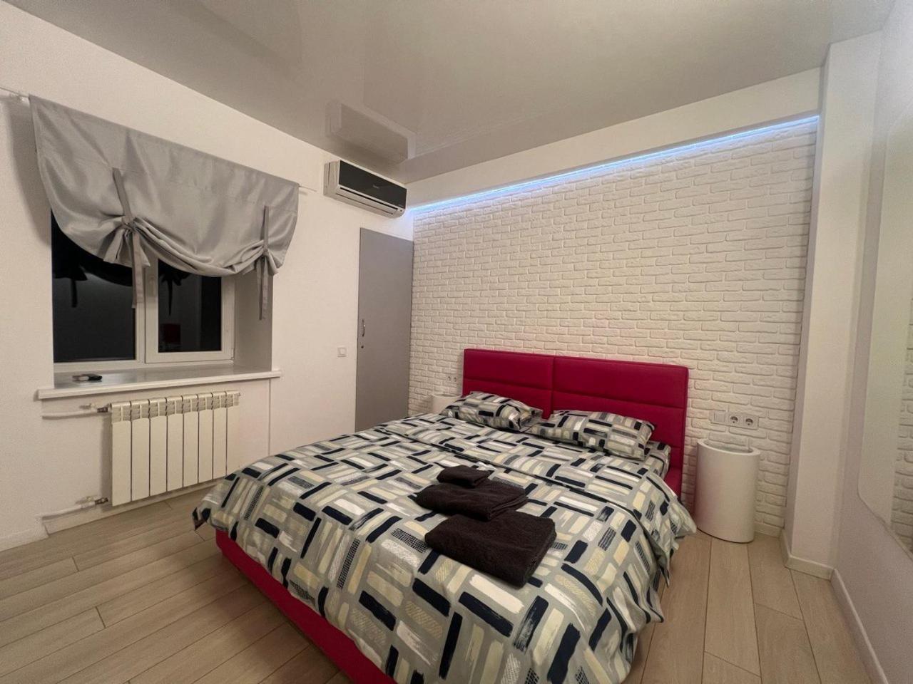 2-Room Luxury Apartment In The Center Kyiv Exterior photo